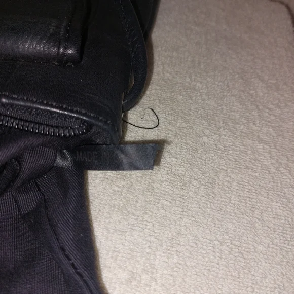 Fossil Black Peebled Genuine Leather Crossbody Bag - Picture 10 of 15